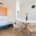 Ostend Studio 公寓